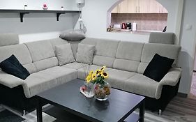 Little-Oasis Apartment